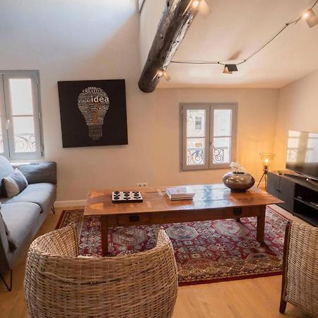 Cozy Nest In The Center Of Isle Sur La Sorgue For 4 People Apartman L'Isle-sur-la-Sorgue Kültér fotó