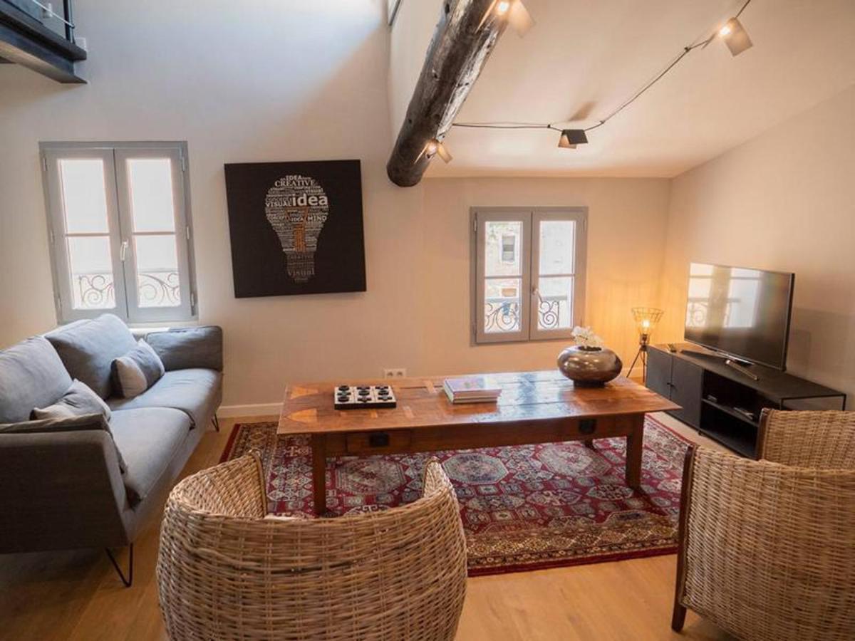 Cozy Nest In The Center Of Isle Sur La Sorgue For 4 People Apartman L'Isle-sur-la-Sorgue Kültér fotó