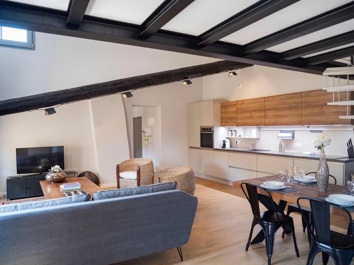 Cozy Nest In The Center Of Isle Sur La Sorgue For 4 People Apartman L'Isle-sur-la-Sorgue Kültér fotó
