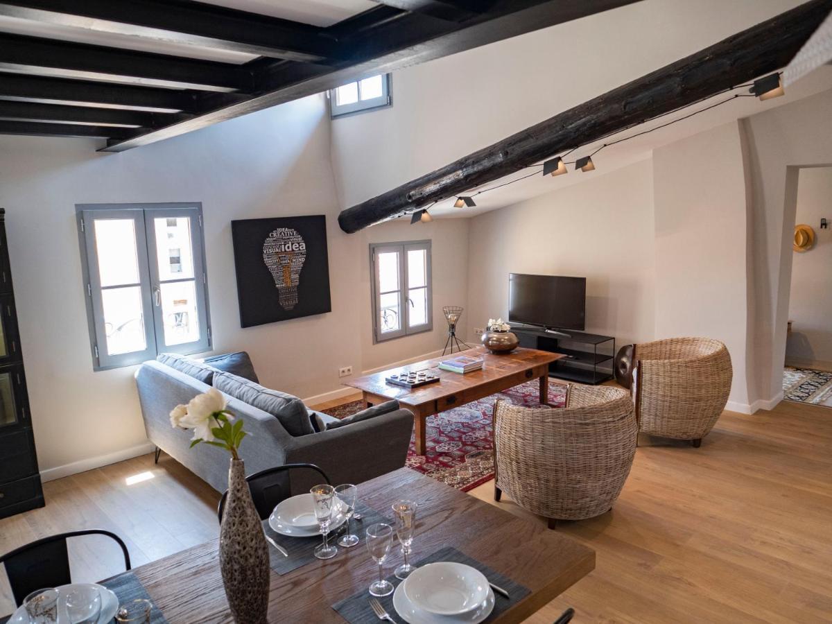 Cozy Nest In The Center Of Isle Sur La Sorgue For 4 People Apartman L'Isle-sur-la-Sorgue Kültér fotó