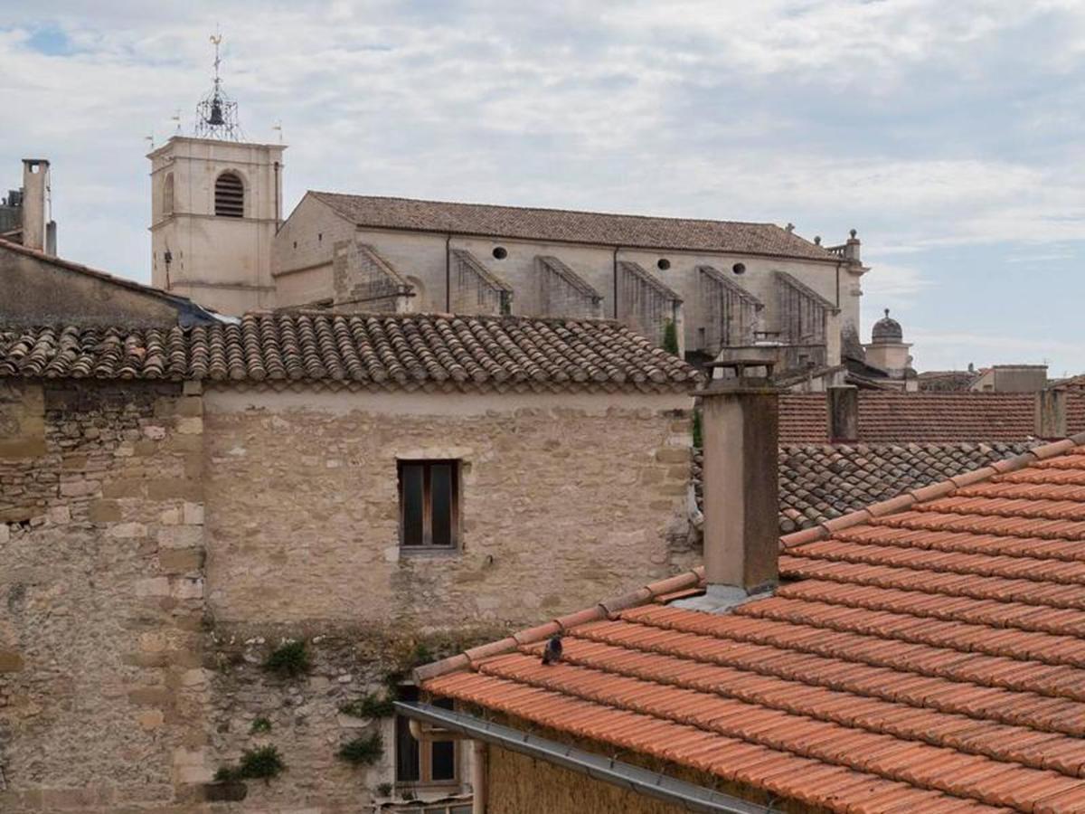 Cozy Nest In The Center Of Isle Sur La Sorgue For 4 People Apartman L'Isle-sur-la-Sorgue Kültér fotó